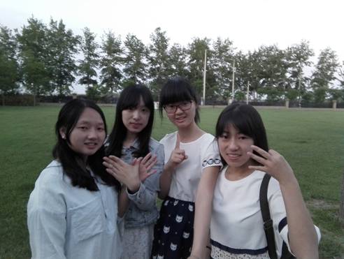 pg电子官方网站法学15-2班6号楼318_副本.jpg